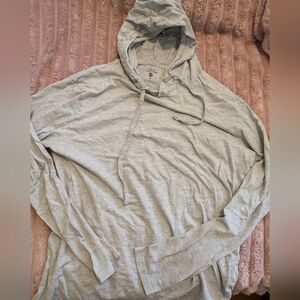3/10$ Urban Heritage Light Gray Hooded Shirt